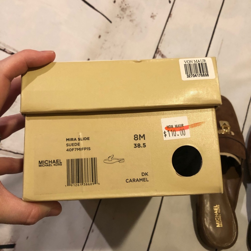 ❤️SALE❤️MICHAEL Michael Kors suede shoes - Picture 5 of 5